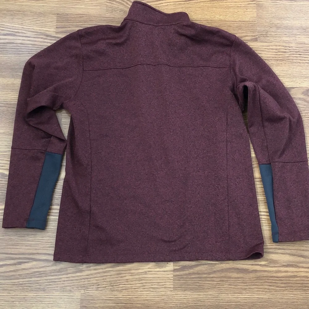The North Face Men’s heathered rust half Zip-Up pullover